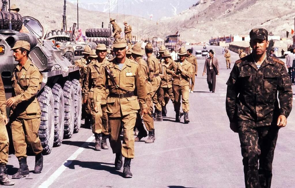 Кто начал афганскую войну. Армия Афганистана 1979. Афганистан 1979. Советские войска в Афганистане 1979.