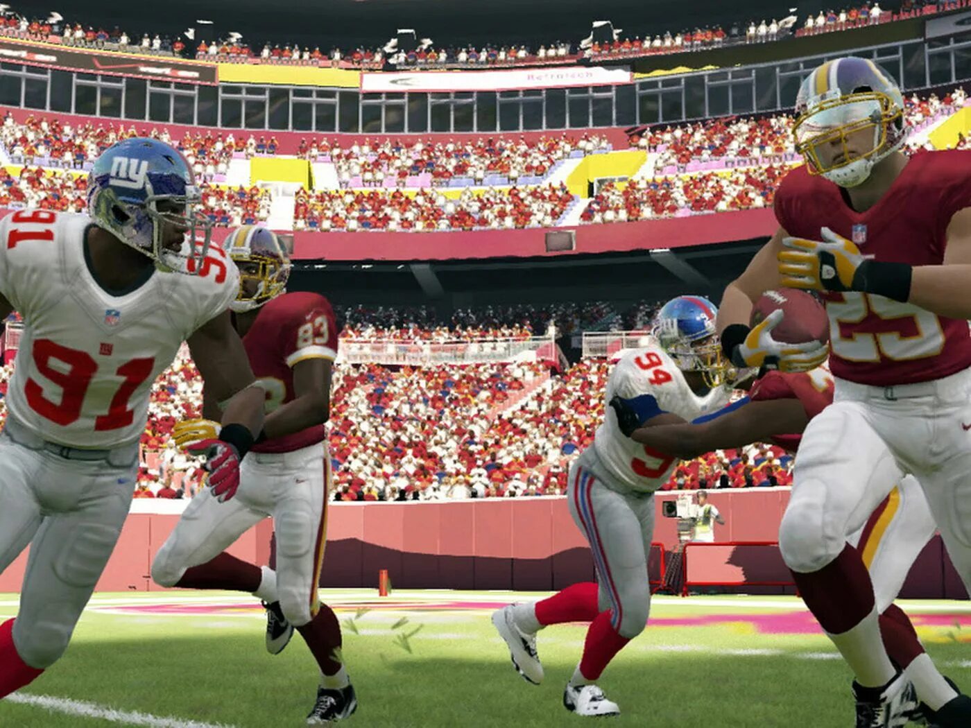 True player games. Madden 2002. EA Sports Madden NFL блоггер. НФЛ игра. Madden NFL game.