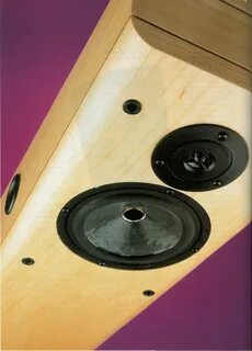 Photo reproduced from Hi-Fi+ review, issue 13 SeptOct 2001 