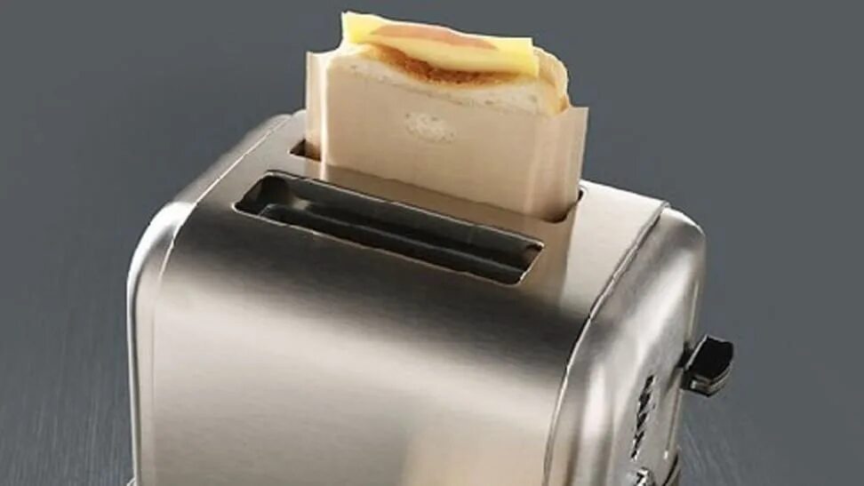 Как пользоваться тостером для хлеба. Тостер Tosti to280s. Benaton Sandwich Toaster BT-2870 750w. Тостер для бутербродов с сыром. Сыр для тостеров.