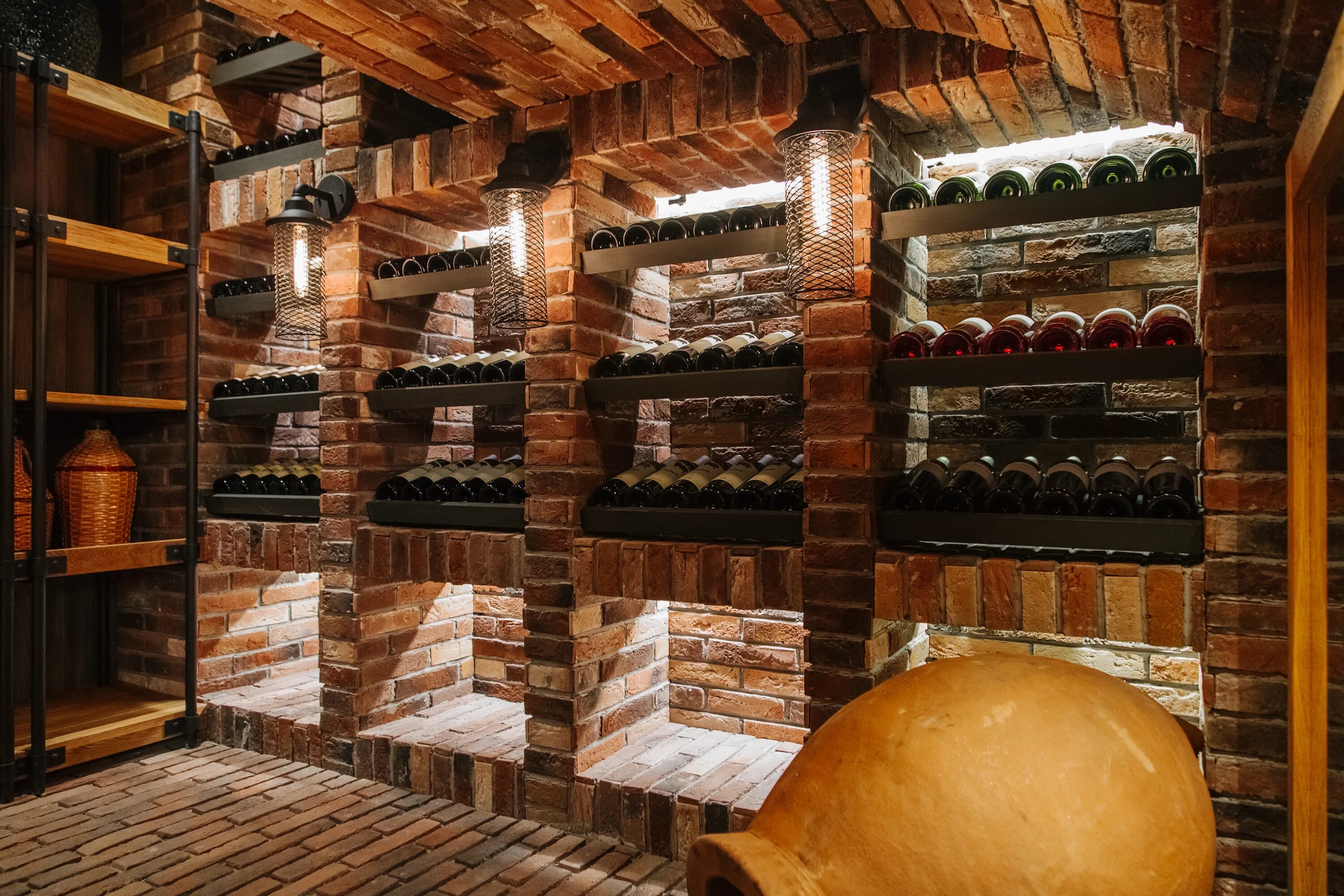 винотека торнано. погреб cellar. погреб аренда. ставрос винный погреб. кварельский винный погреб.