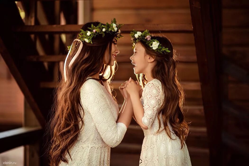 Где твои дочки. Маленькая актриса гюль. Картинки моя дочка лучше. Где твои дочки. Чулочки дядя тоже снять.