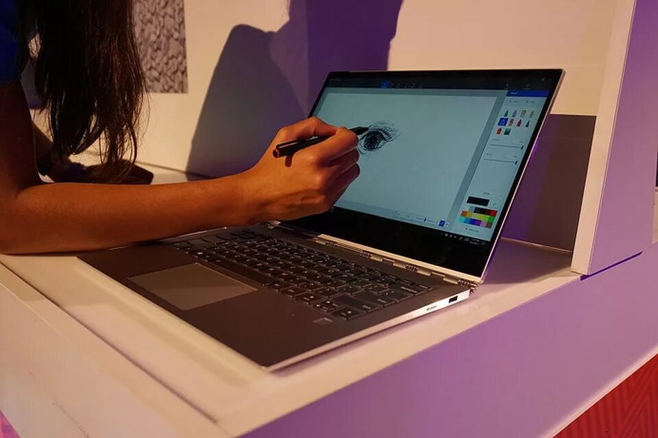 The Vaio Z Mercedes-Benz special edition laptop makes a car noise when it boots 