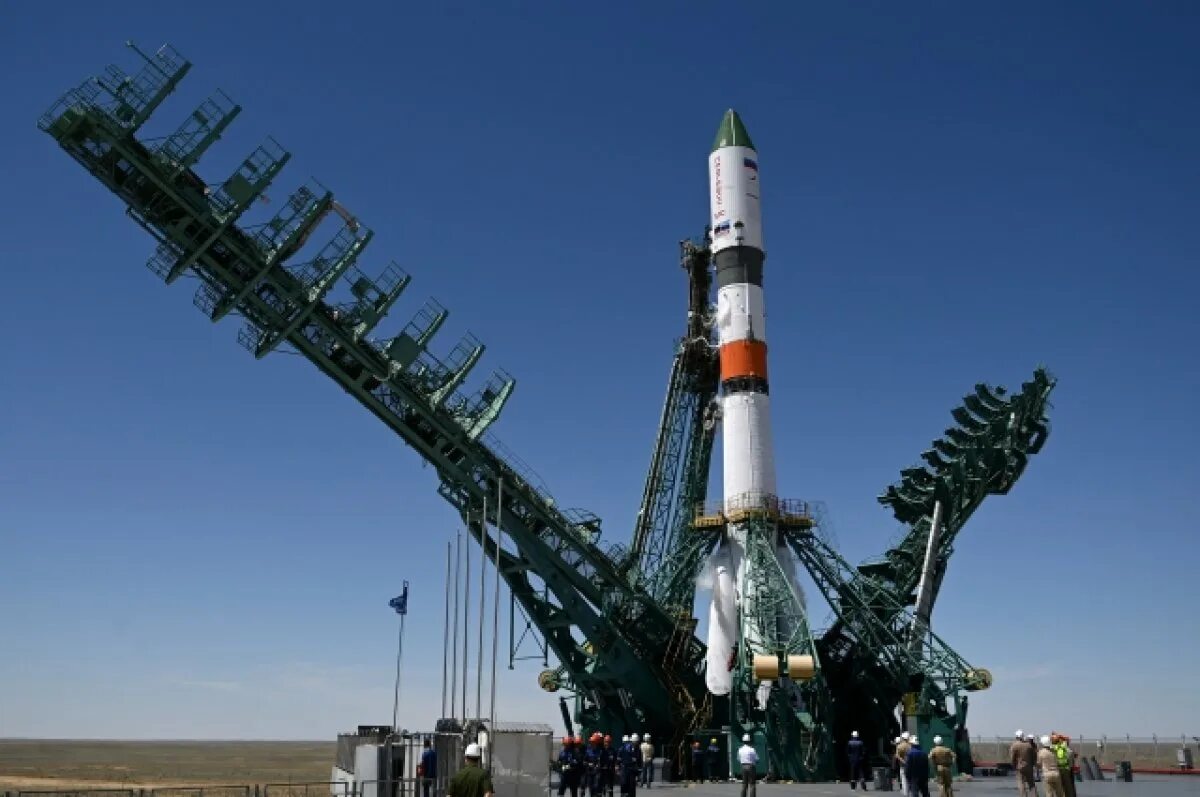 Ракета союз байконур. Космодром байконур восток 1. Ракета стартует с байконура. Ракета стартует с байконура. Союз-2.