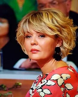 Прически меньшовой фото