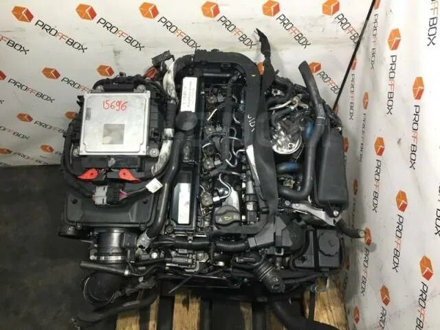 Mercedes e350 w212. Мерседес е 350 двигатель. Двигатель на мерседес e200 w212. Моторы мерседес 212. Mercedes m271.