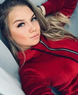 Евгению валерьевну