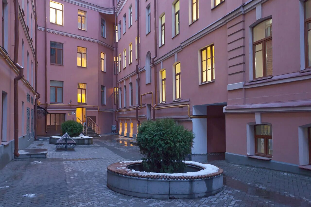 Евгенич ул арбат 6 2 москва отзывы. Арбат 6 walbers. Арбатский переулок 2/6. Арбатский переулок 2/6 отель. Арбат, д.