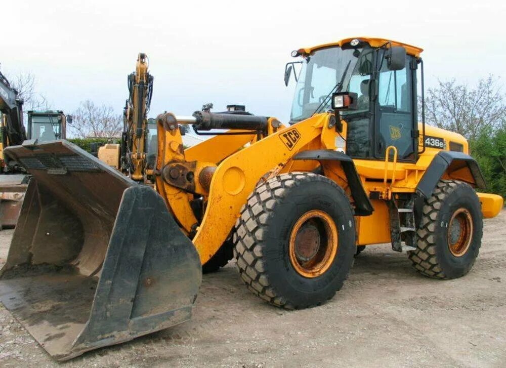 Погрузчик фронтальный jcb 456 zx. Комацу wa 600. Фронтальный погрузчик китайский xcmg lw300f. Стекла фронтальных погрузчиков. Xcmg 330 фронтальный погрузчик.