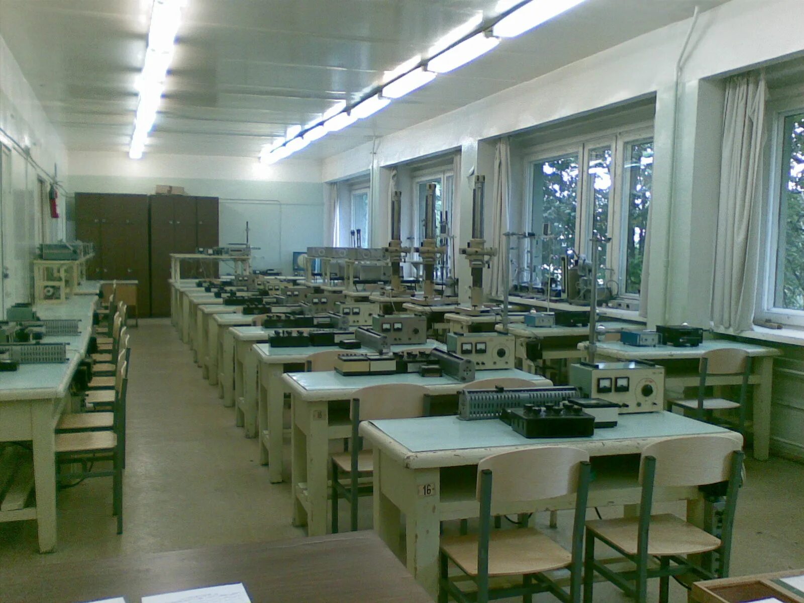 лаборатория 1511 мифи. лабораторные мифи. мифи лаплаз. наноцентр мифи. электронная служба.