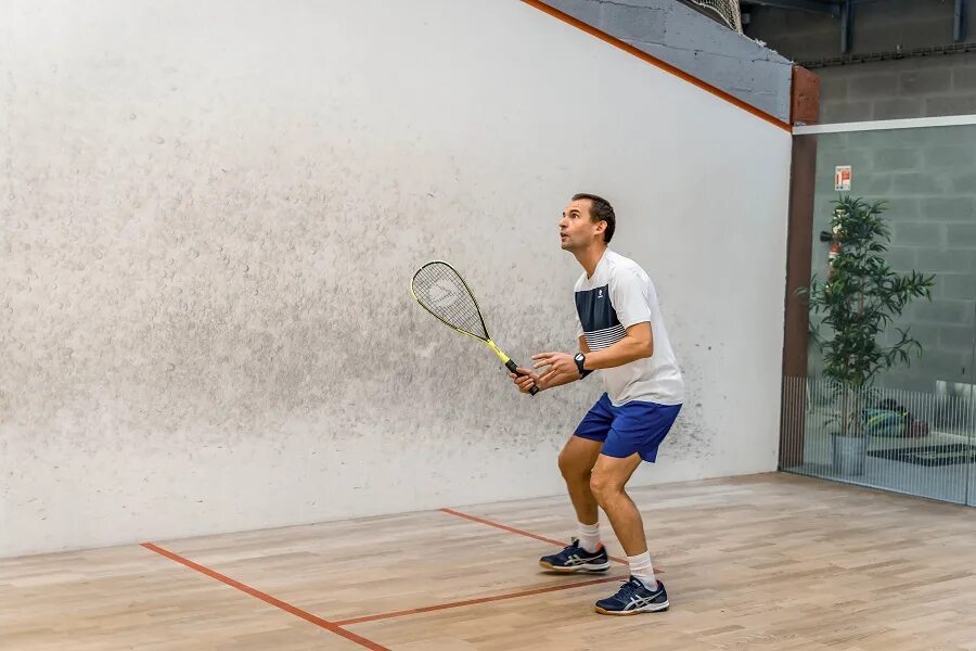 Какой сквош. Сквош теннис. squash игра. американский сквош.