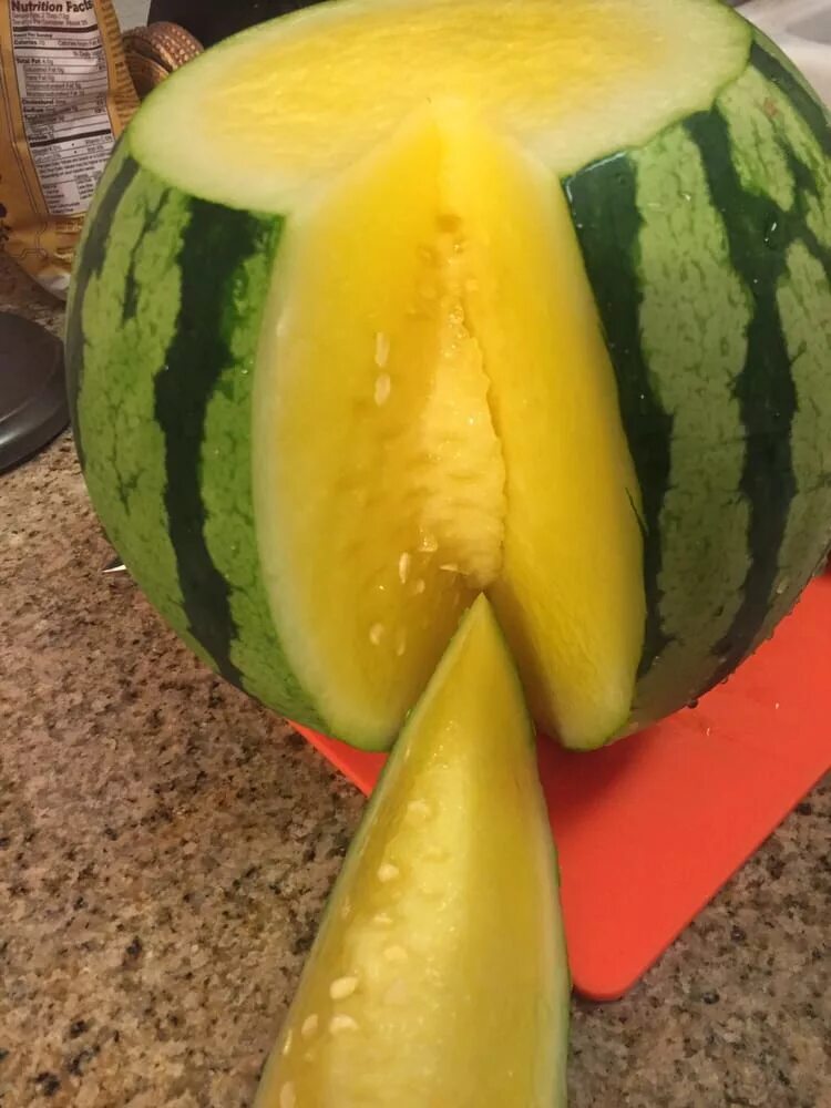 дыня скрещенная. мини-дыня «ананас американо». арбуз f1 диоранж. желтые арбузы семко. дыня бест джумбо.