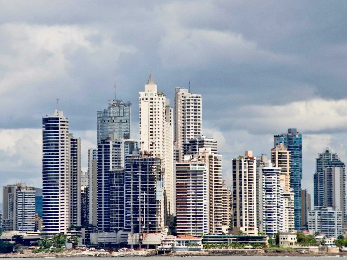 Топовые города. Панама небоскребы. Республика Панама небоскребы. Город Панама Сити. Высотки.