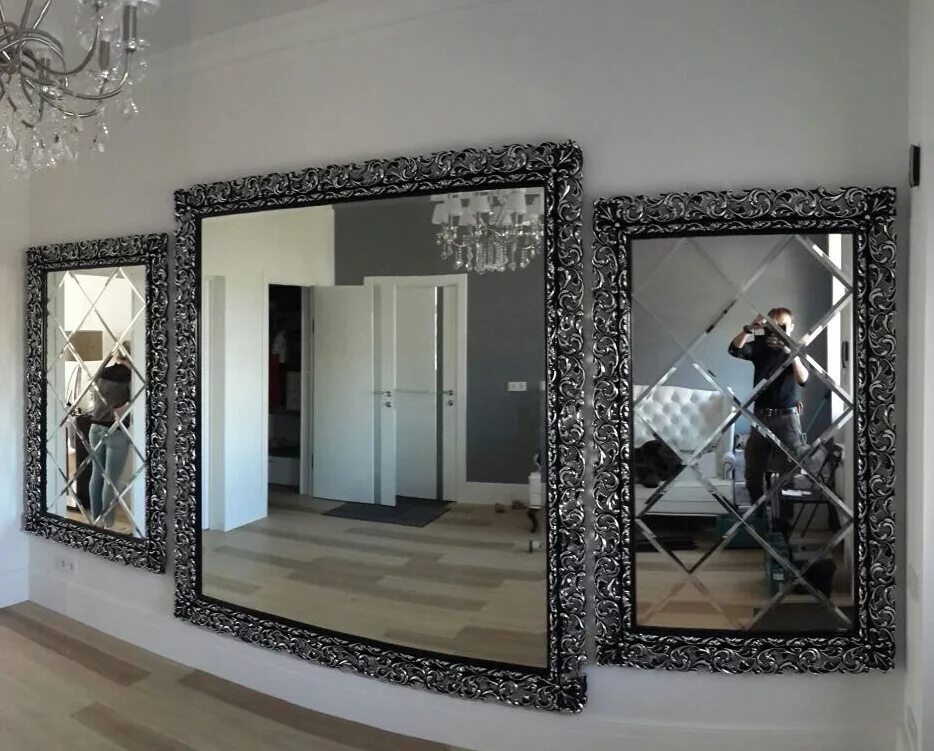 Зеркало. Большие зеркала. Зеркало в багете в интерьере. Рама для зеркала.