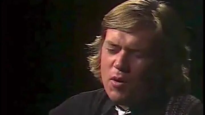 Тынис мяги. Тынис мяги молодой. Тынис мяги - мой дворик. Тынис мяги дискография. Певец тынис мяги 1980.