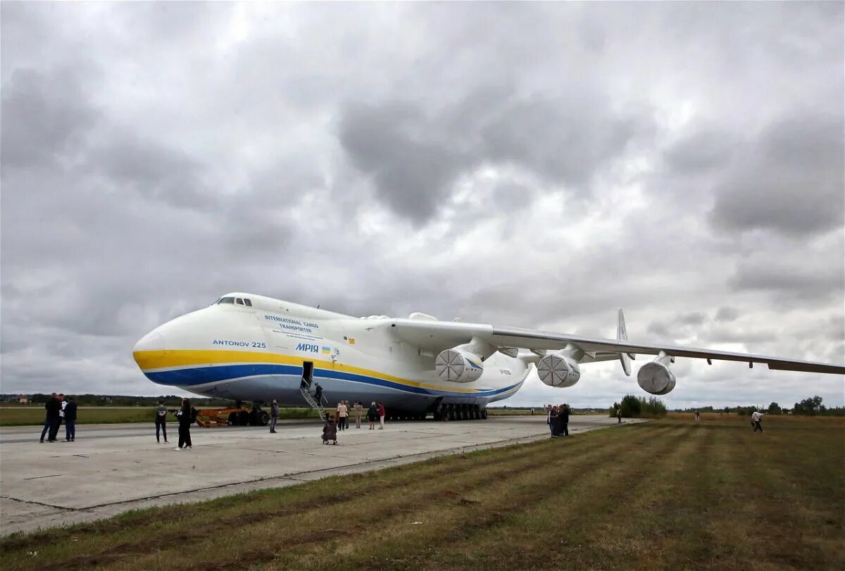 Самый большой самолет в мире