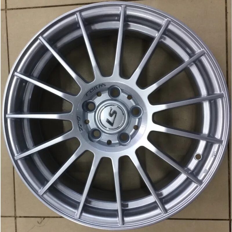 LS FLOWFORMING rc05 r17. LS FLOWFORMING rc05 r18. Диск LS FLOWFORMING rc59. LS FLOWFORMING rc05 MGMF. Диски ls r17