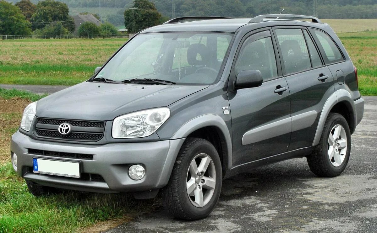 Тойота рав второе поколение. Toyota RAV 4 II. Toyota rav4 2005. Тойота рав 4 2005. Тойота рав 4 2003.