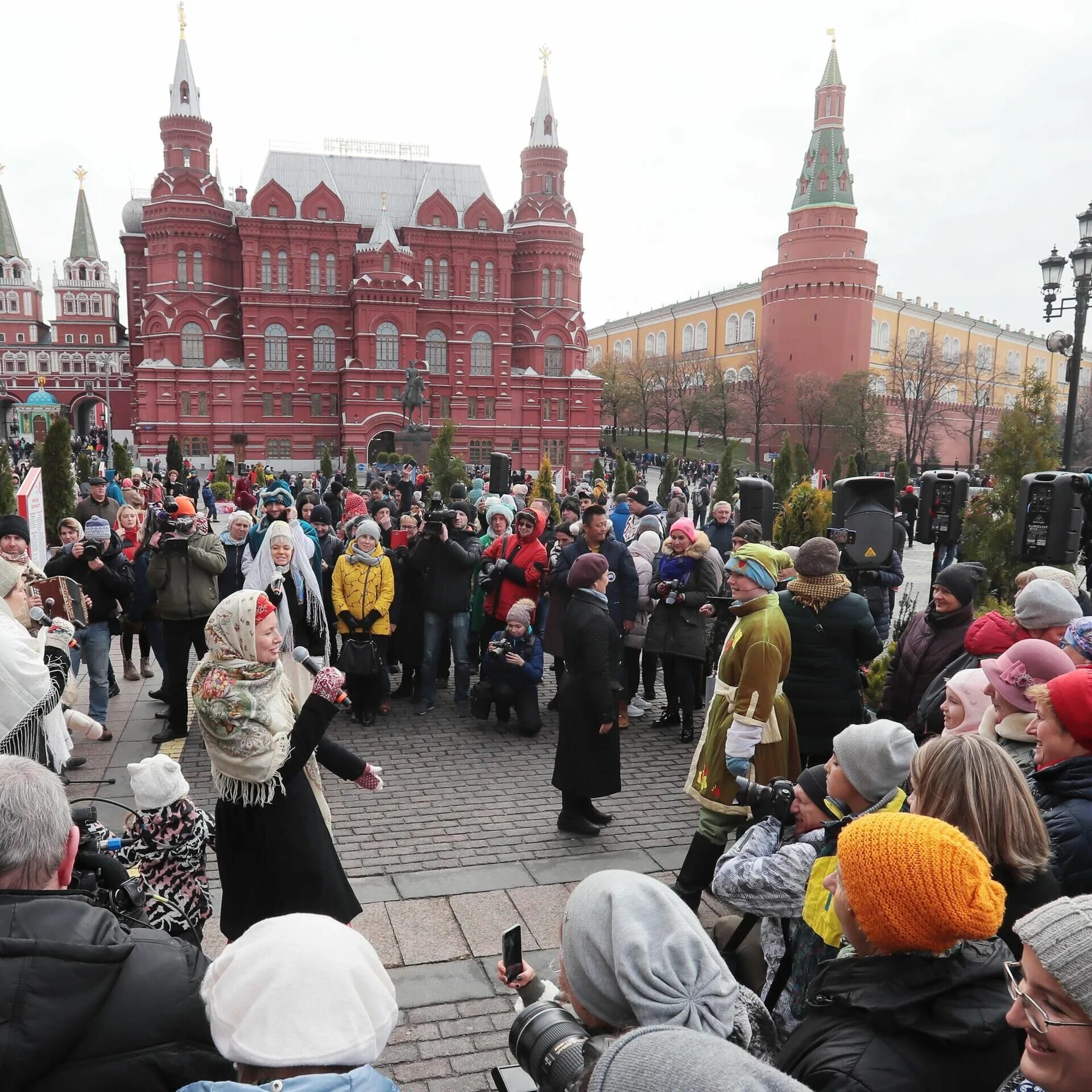 Фестиваль московская масленица. Гулянья в центре. Гулянья в центре. Гулянья в центре. Московская масленица 2020.