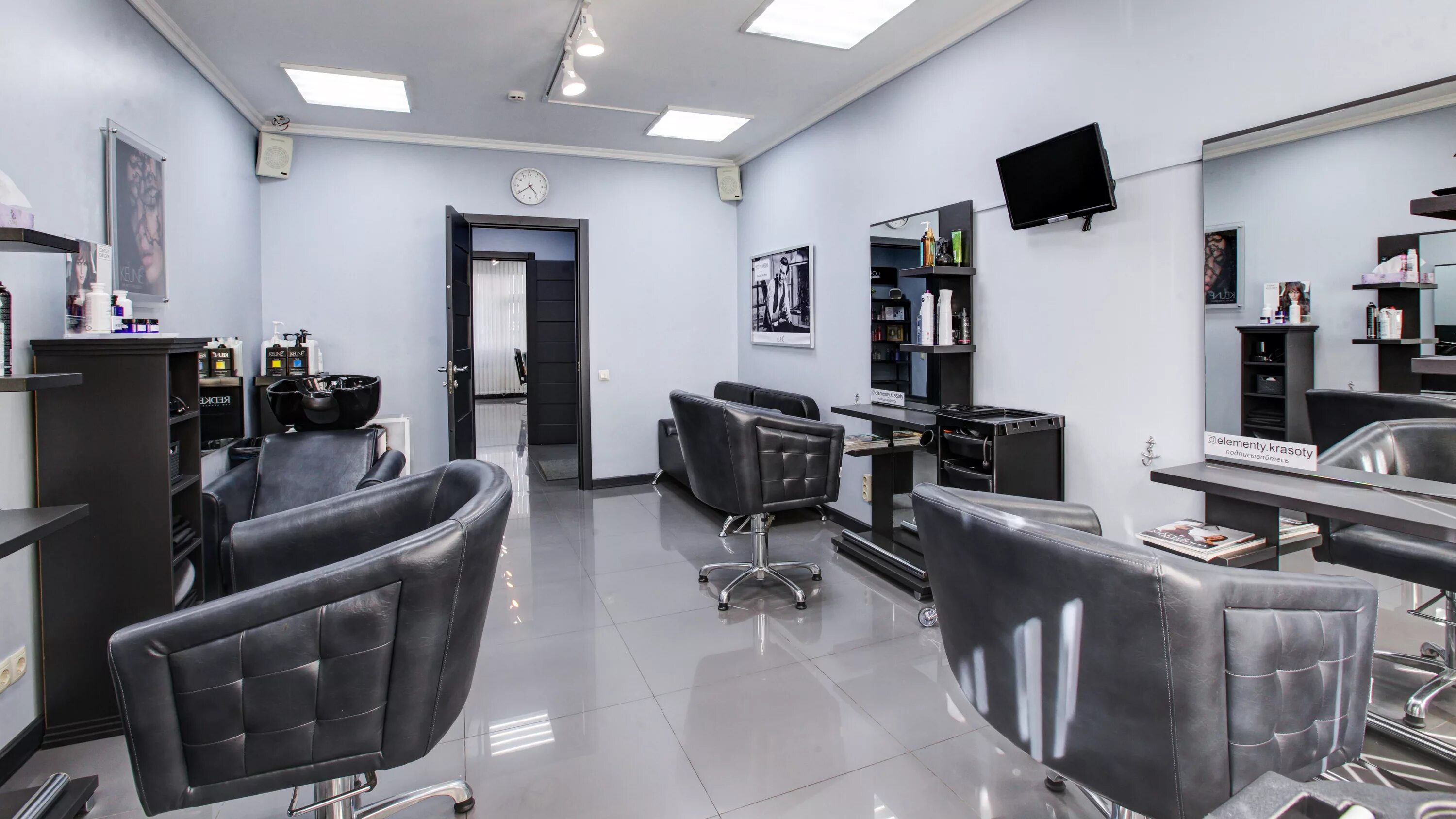 Матрешка брянск салон красоты. Салон парикмахерская москва. Большая полянка 51а/9 салон красоты. Элья салон красоты генерала белова. Новаторов 36 к 1 салон красоты.