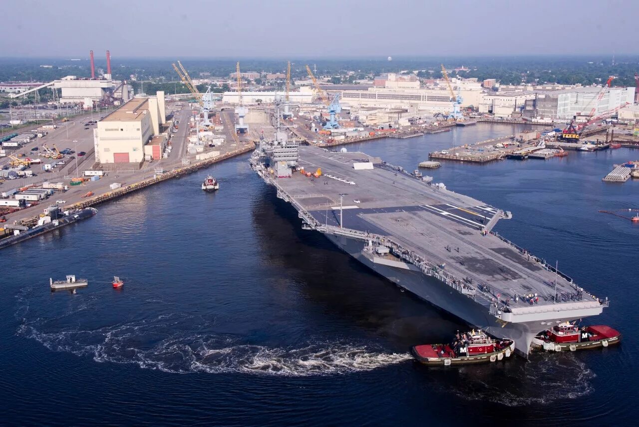 Base порт. Норфолк база вмф сша. база вмс сша норфолк. порт норфолк сша.