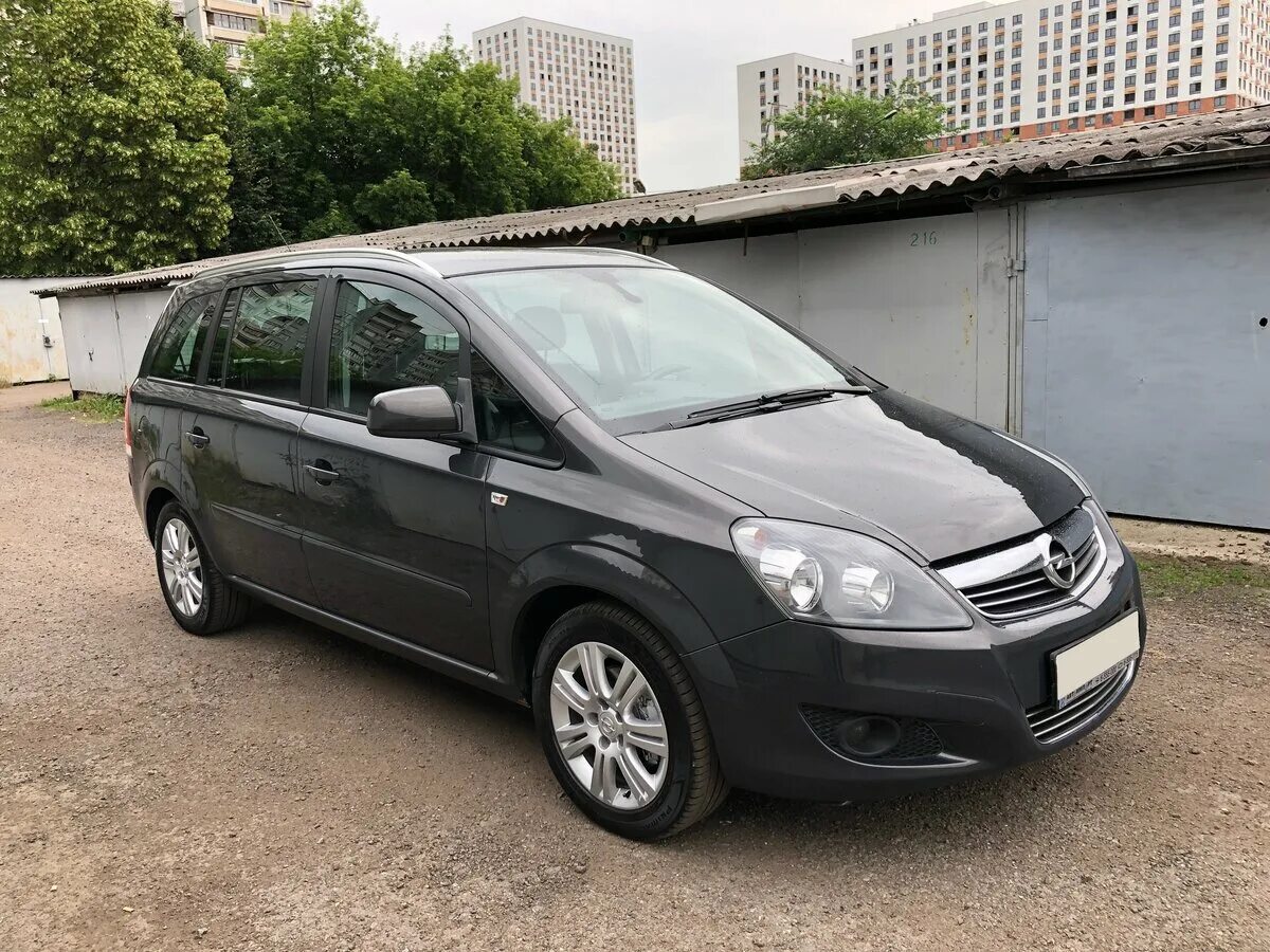 Опель зафира б бу. Opel Zafira 2008 1.8. Опель Зафира 2014. Опель Зафира b 2014. Опель Зафира б 1.8.