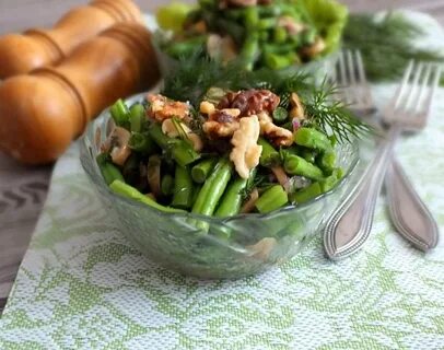 Зеленая фасоль с грибами