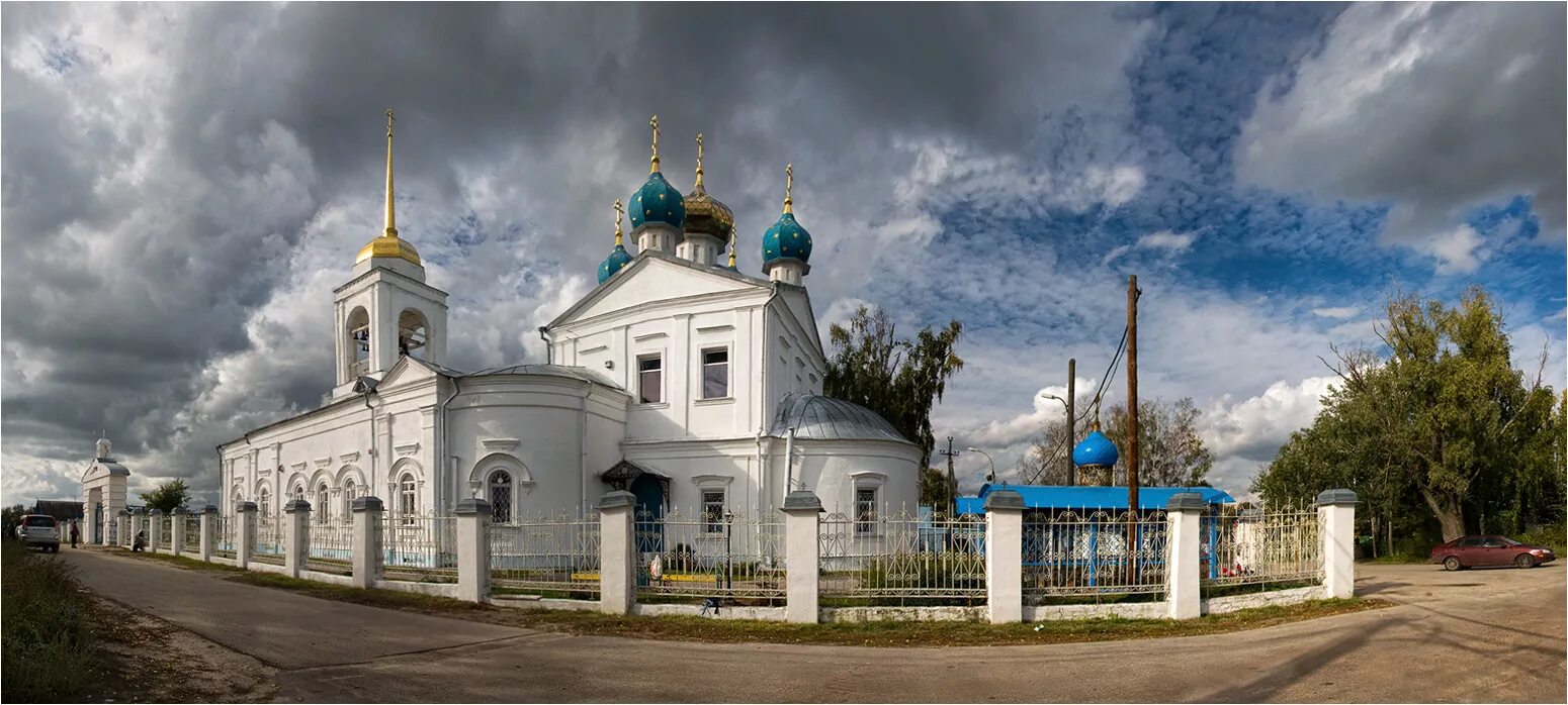 Гнилицкая православная гимназия. Храм Гнилицы Нижний Новгород. Гнилицы храм Рождества Богородицы. Храм Рождества Пресвятой Богородицы в Нижнем Новгороде Гнилицы. Храм Рождества Пресвятой Богородицы в Нижнем Новгороде Стригино.