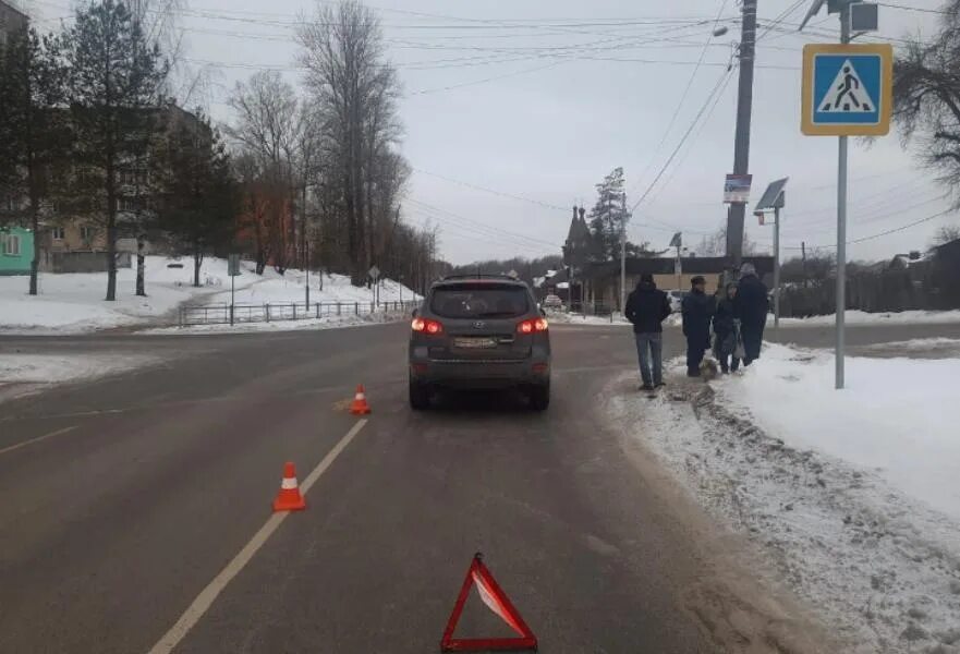 Водитель ржев. Дорожное дтп торжок осташков. Дтп осташковское шоссе. Водитель ржев. Перекрёсток.