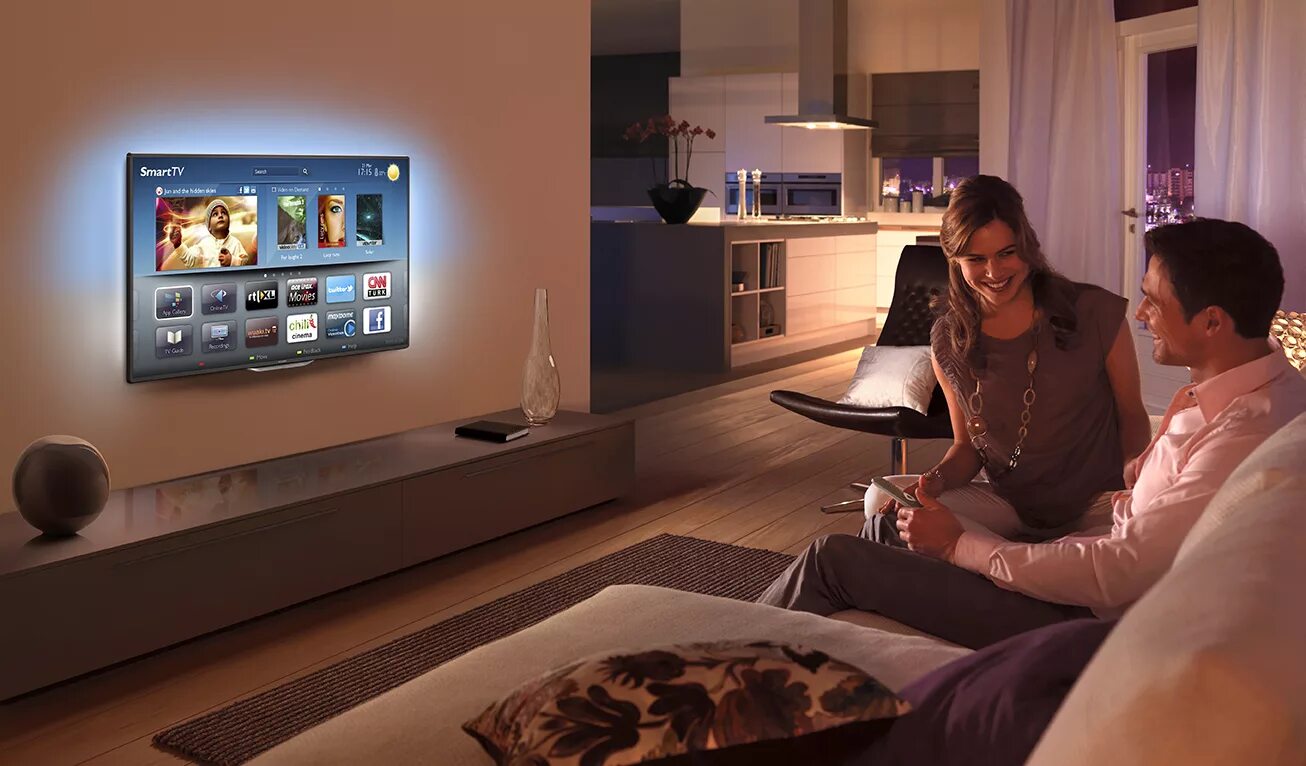 Самый бесплатный телевизор. Самый бесплатный телевизор. Watch tv. Телевизор 40 дюймов в интерьере. Человек перед телеком.