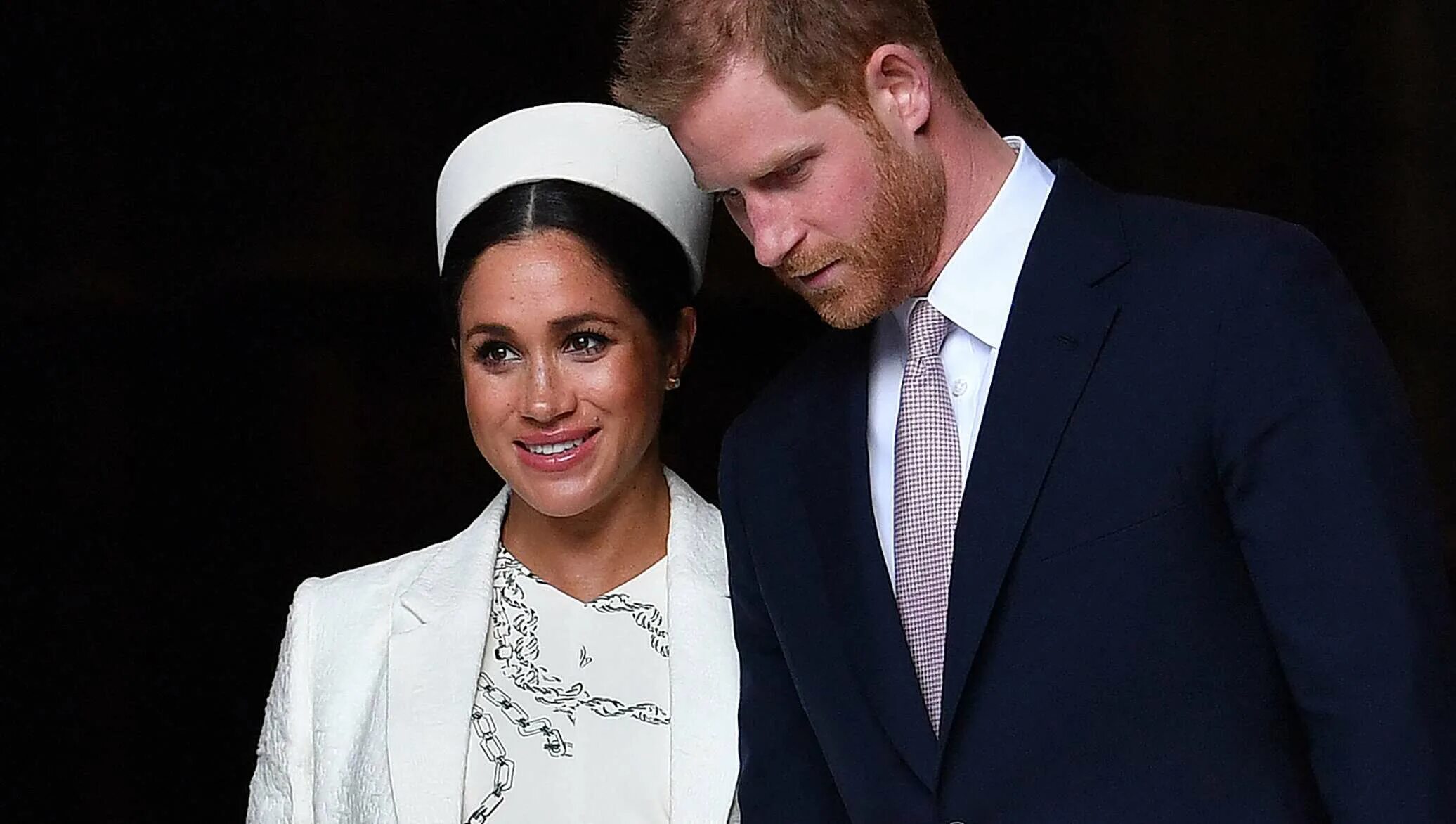 Маркл последнее. Harry and meghan. маркл с детьми. meghan markle sad.