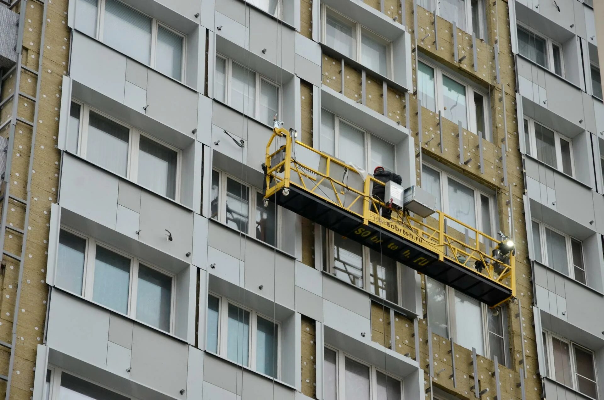 Капремонт МКД Москва. Капремонт фасада. Реконструкция фасада. Ремонт фасада многоквартирного дома.