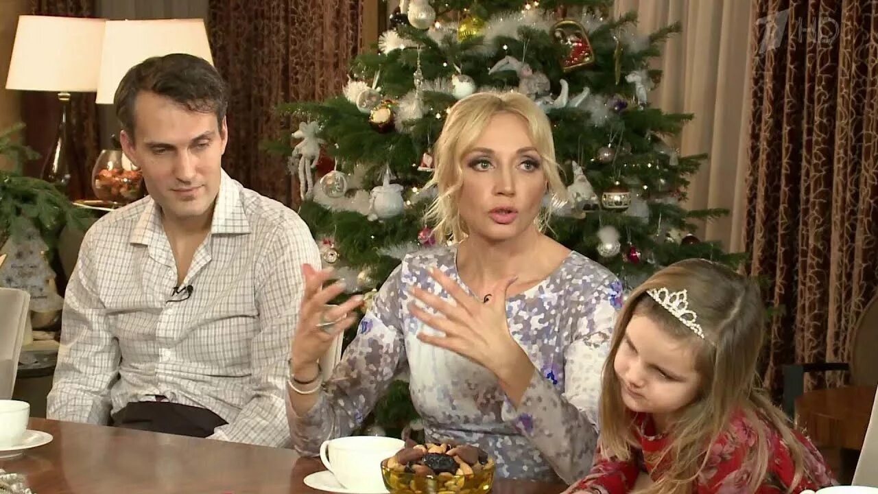 Пока все дома 2012. Гости кристины орбакайте. кристина орбакайте пока все дома. пока все дома кристина орбакайте 2018. дом кристины орбакайте.