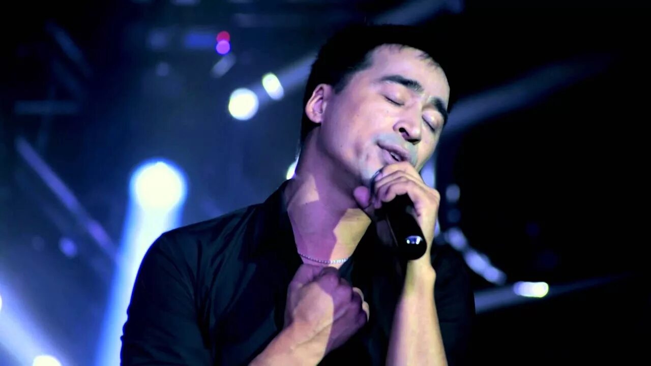 раиль уметбаев. башкирский певец раиль уметбаев. уметбаев. раиль уметбаев 2023. раиль уметбаев песни.