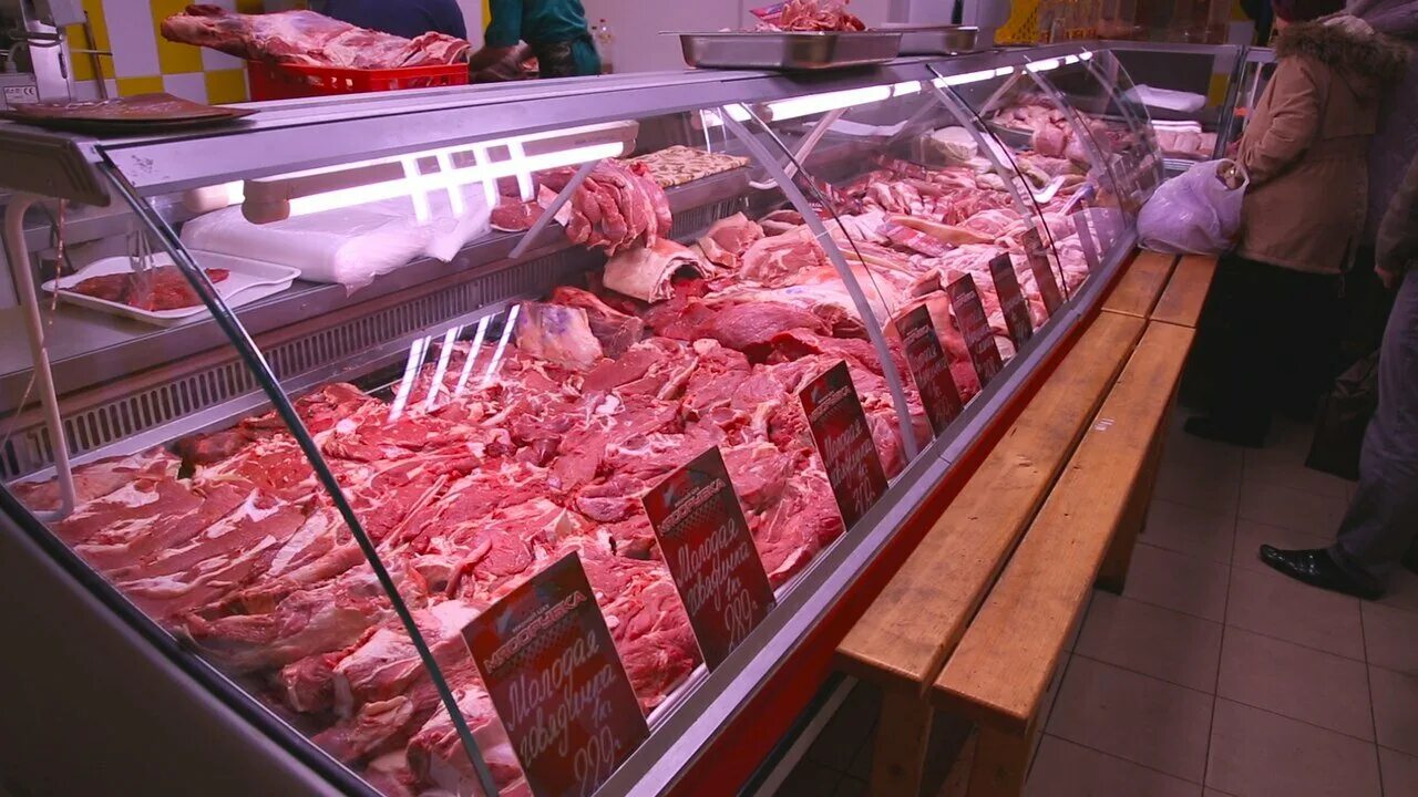 Магазин привоз нижний новгород. Мясной магазин привоз. Привоз мясные магазины. Привоз кемерово. Привоз мясные магазины.