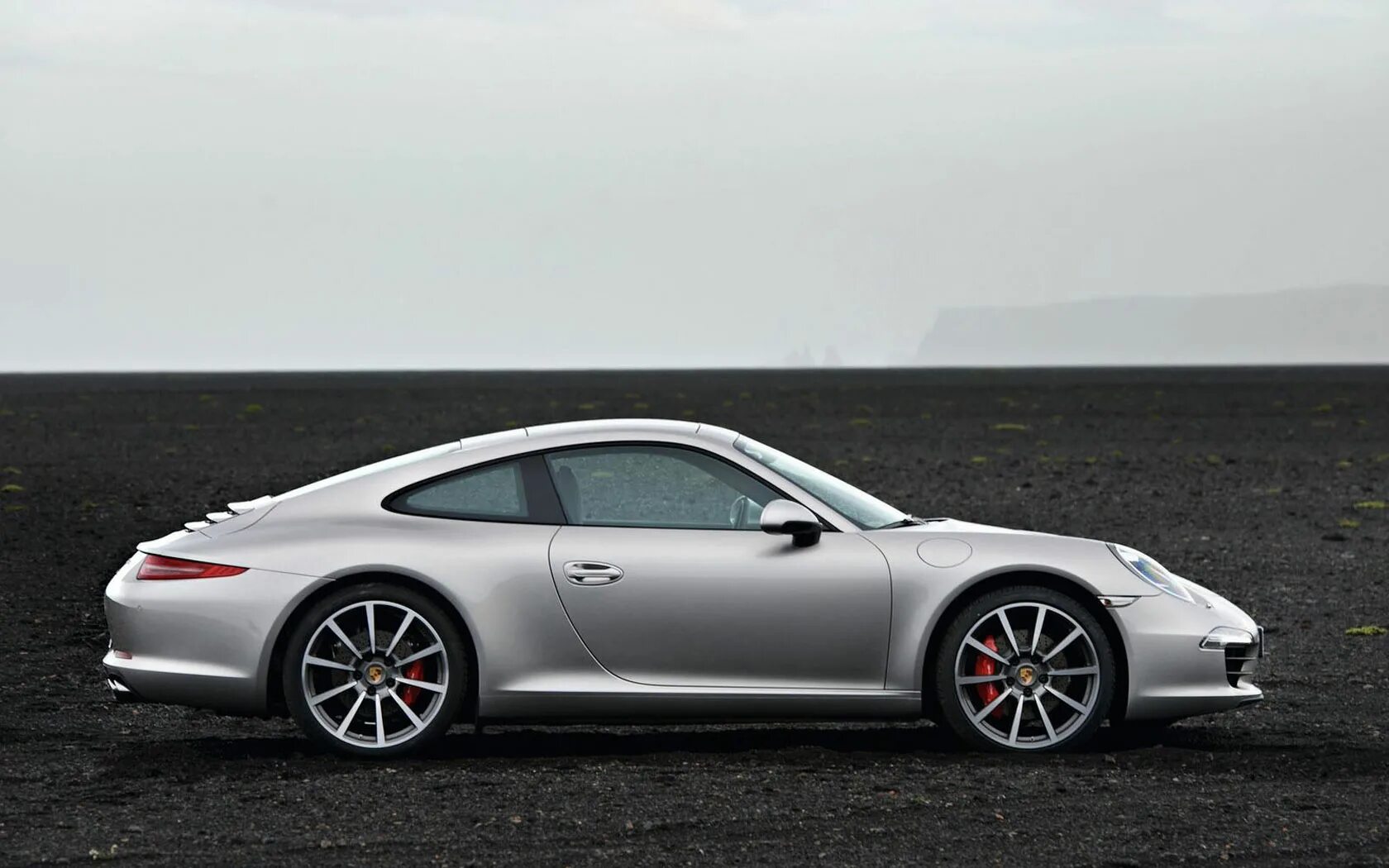 Порше сбоку. Порше 911 каррера 991. porsche 911 carrera s 2011. порше 911 сбоку. porsche 911 профиль.