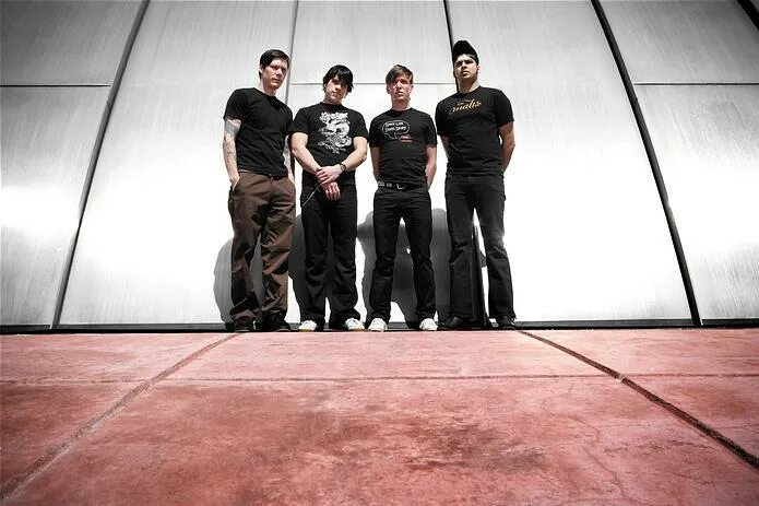 Billy talent fallen leaves. Группа billy talent. Billy talent рок группа. Billy talent photo. Billy talent 2006.