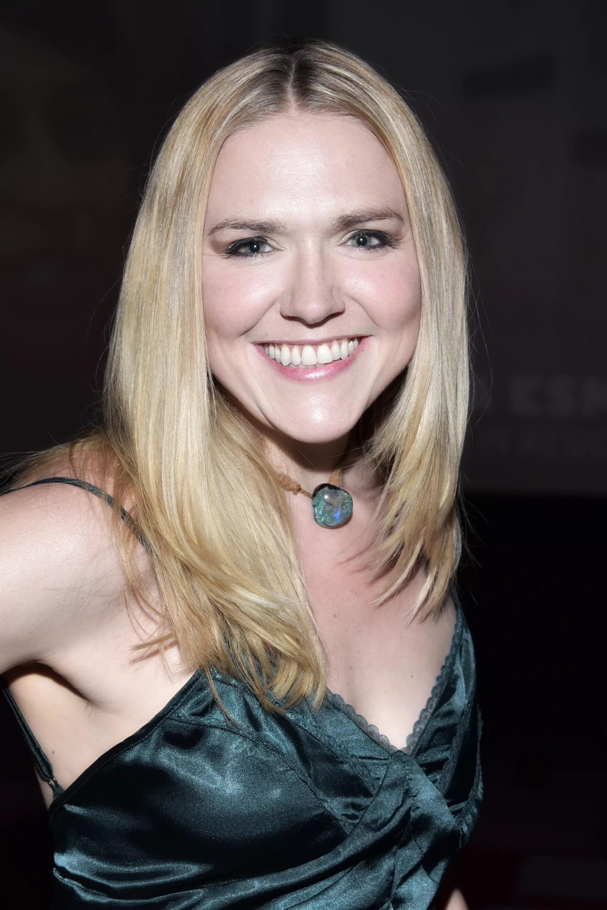 Доминик суэйн 2020. Доминик суэйн сейчас. Доминик суэйн актриса. Суэйн доминик 2014. Доминик суэйн фото.