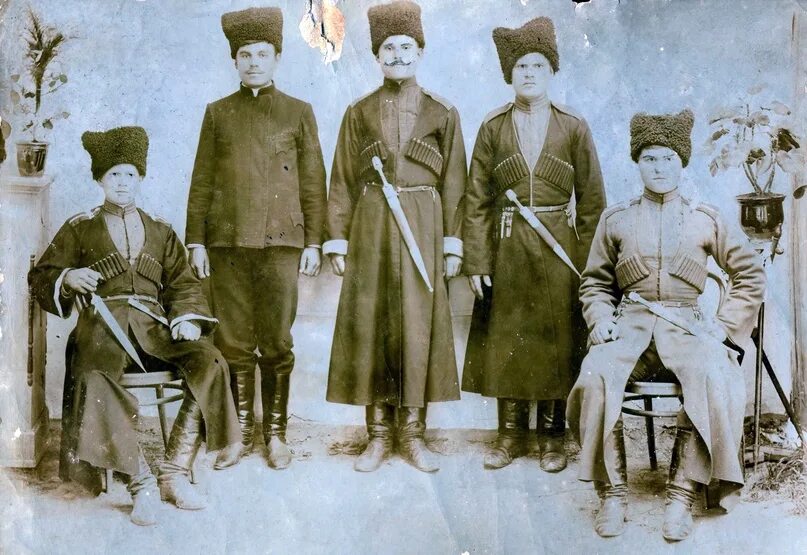 Станица баталпашинская казаки 2 хоперского полка. Кавказское линейное казачье войско. Герб казаков станицы старопавловской. Ст казаки. Волгский полк терского казачьего войска.