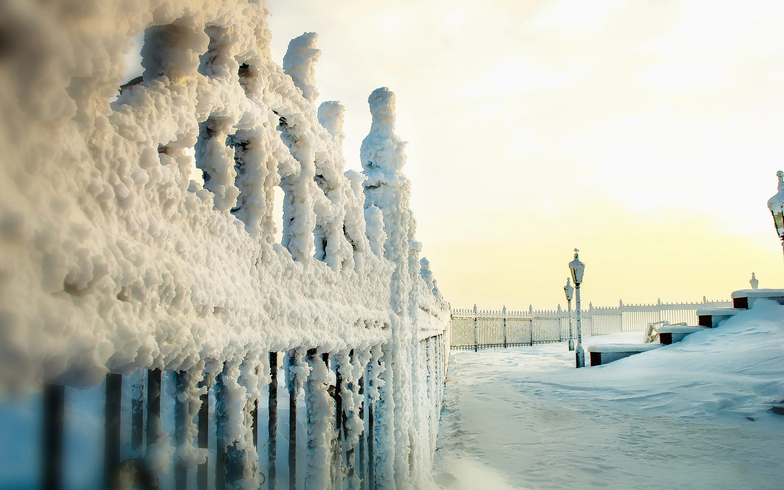 Гони холод. Зима в России. Холодный климат. Зима Мороз. Морозная зима.