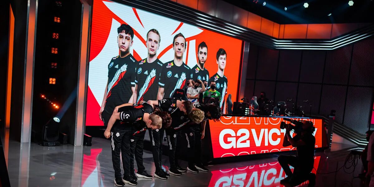 Faze clan g2 esports. G2 Esports состав 2022. G2 Esports 2022 фото. Бебра еспортс 2022. Бразильская SG Esports 2022.