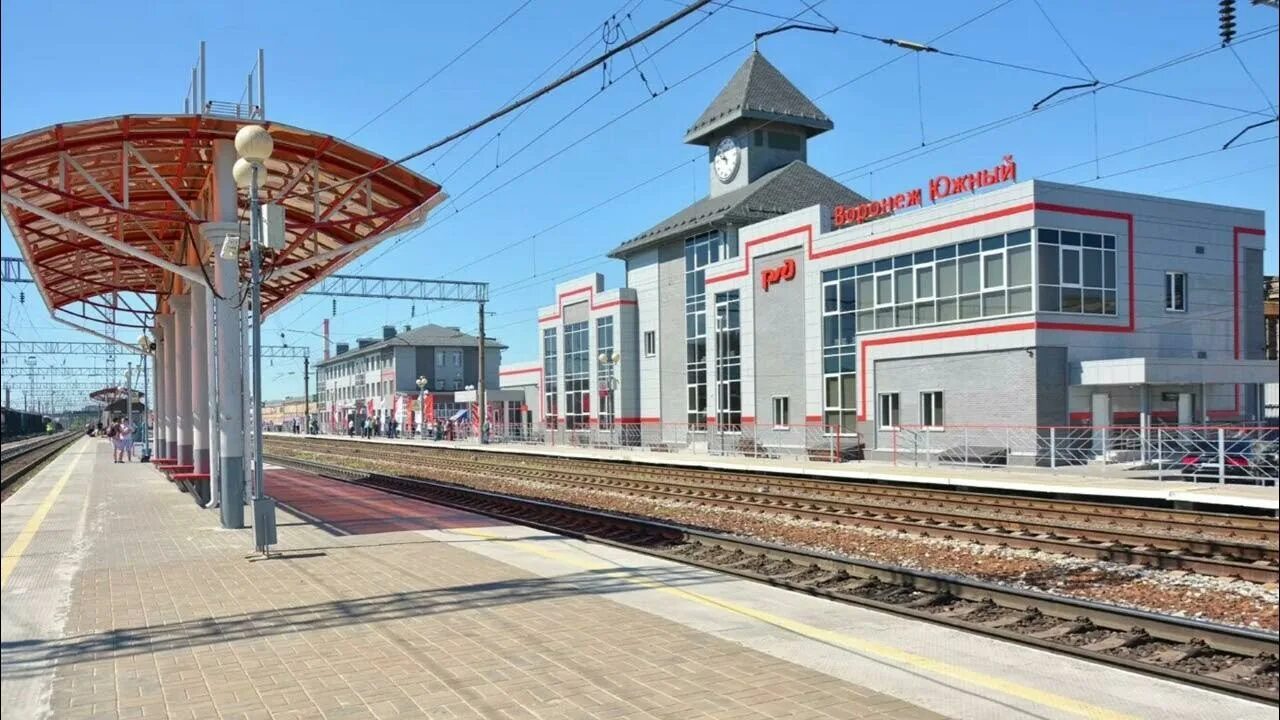 Без вокзальный. Железный вокзал пригородный ростов. Без вокзальный. Жд вокзал города белгород. Жд вокзал екатеринбург перроны.