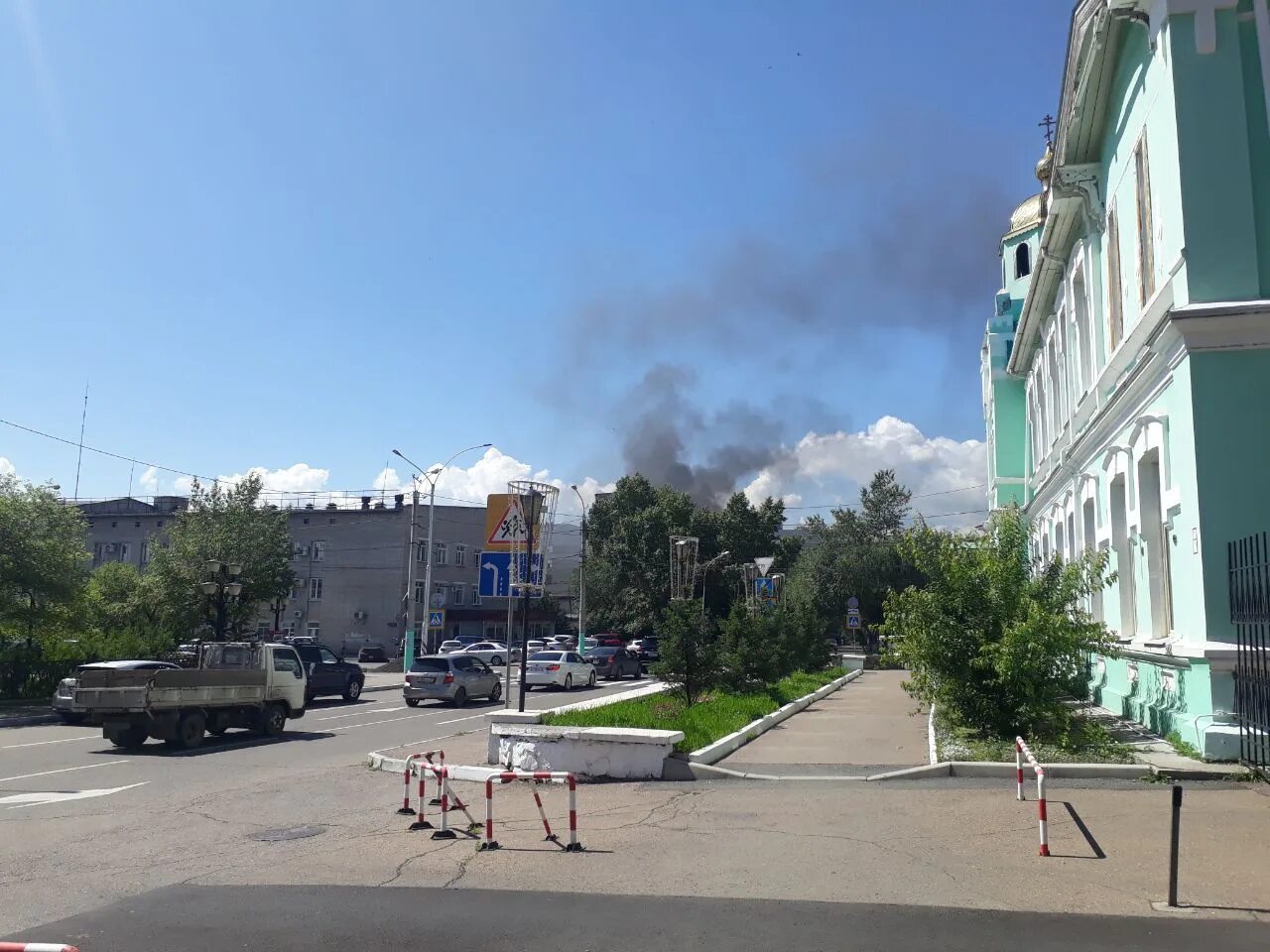 Что горит в чите сегодня. Чита ii чита. пожар в тц. происшествия чита сегодня.