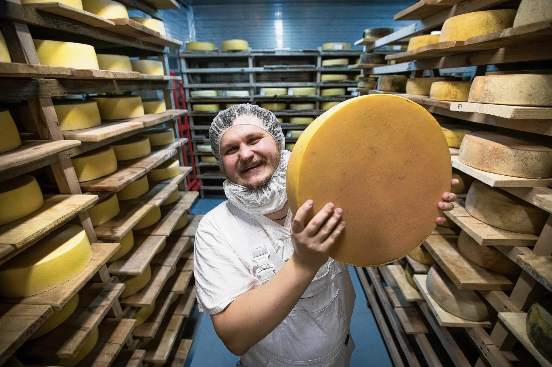 Сыр сироты где купить. Сыроварня Олега сироты. Сыроварня Олега сироты сыры.