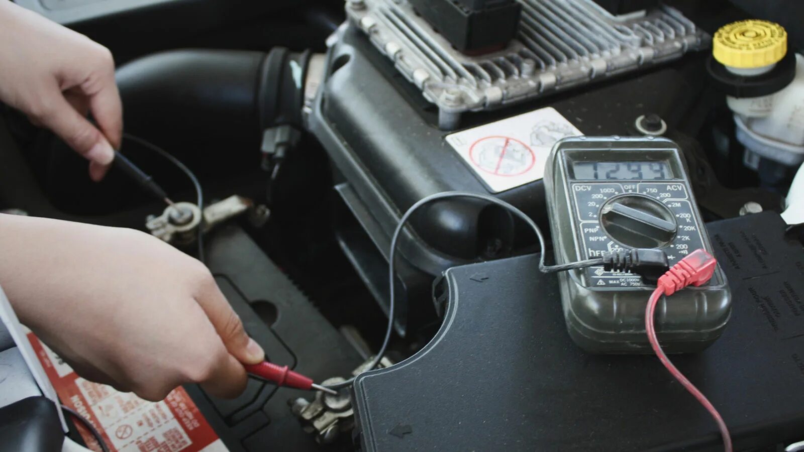 Battery problem. Car Battery problem. C230 компрессор Battery alternator. How to Jump start car Battery. Не убиваться АКБ.