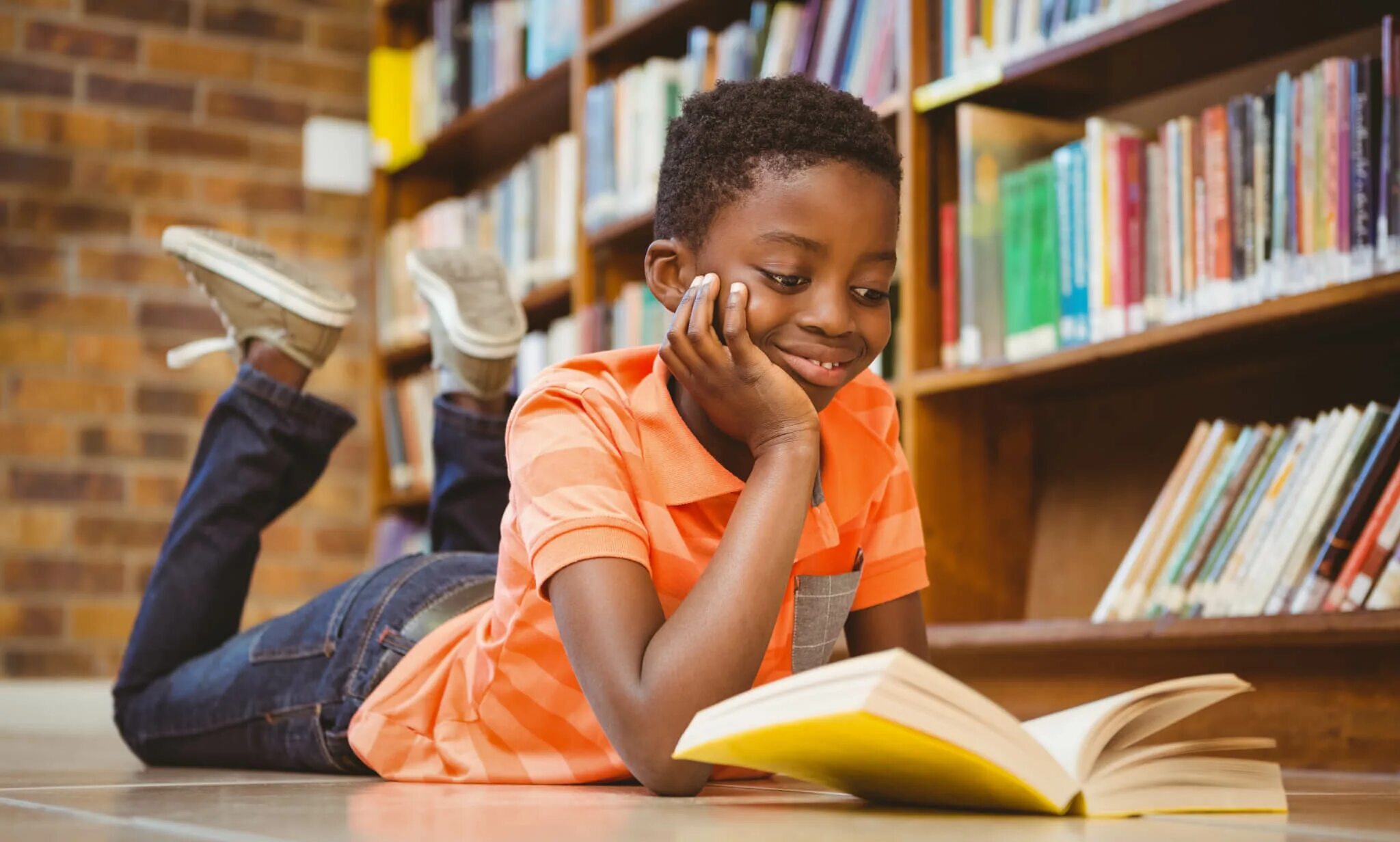Who reads stories