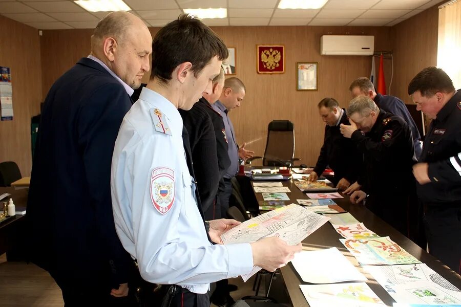 Омвд г чапаевска. Омвд г чапаевска. Полицейский и гражданин. Омвд г чапаевска. Омвд г чапаевска.