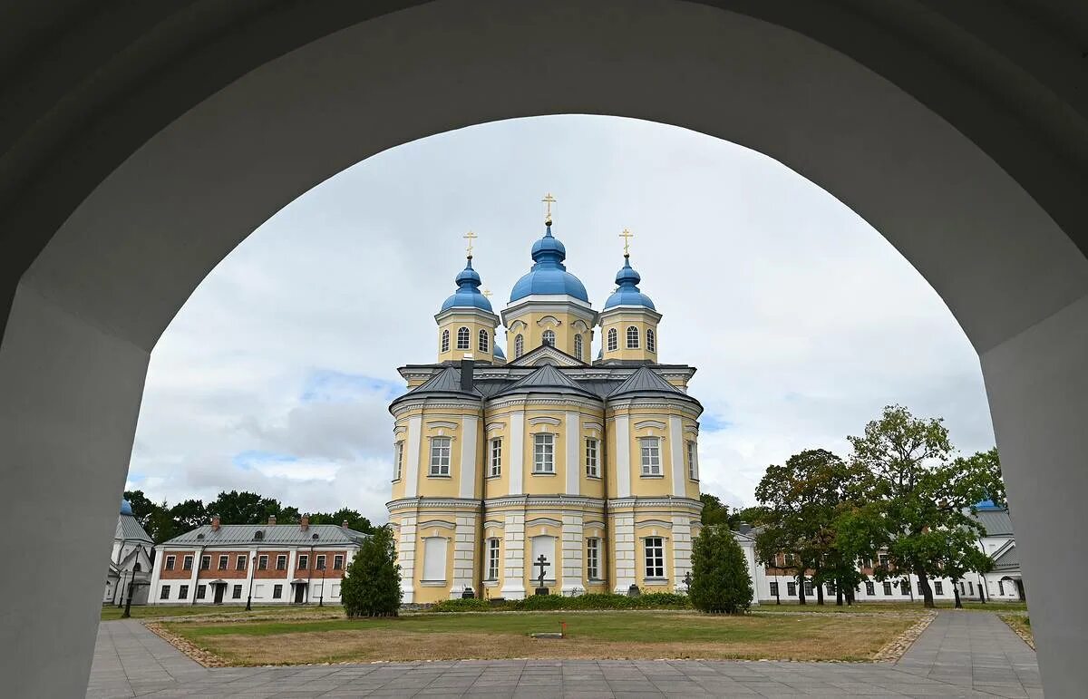 Ладожское озеро - где отдохнуть, фото, заповедники и парки