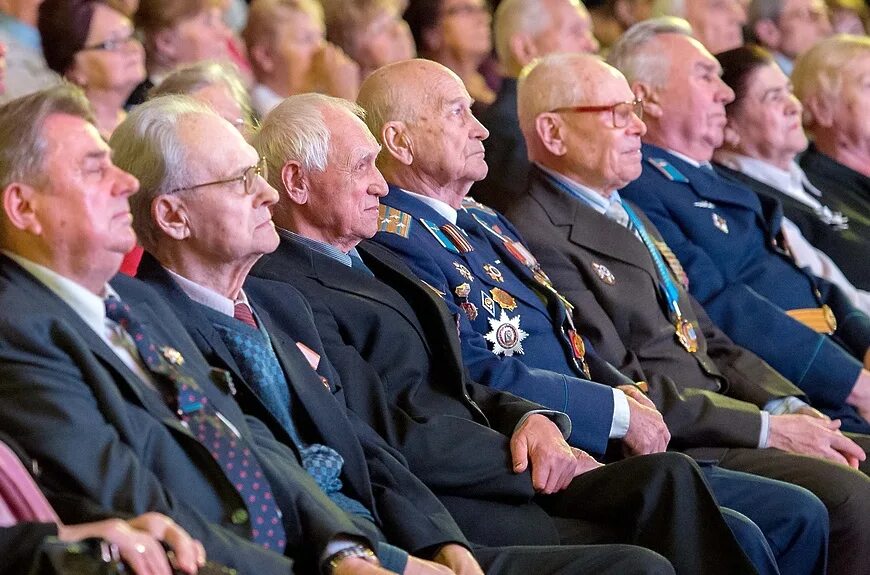 Совет ветеранов Подольск. Концерт 9 мая пенсионеры. Совет ветеранов фото.