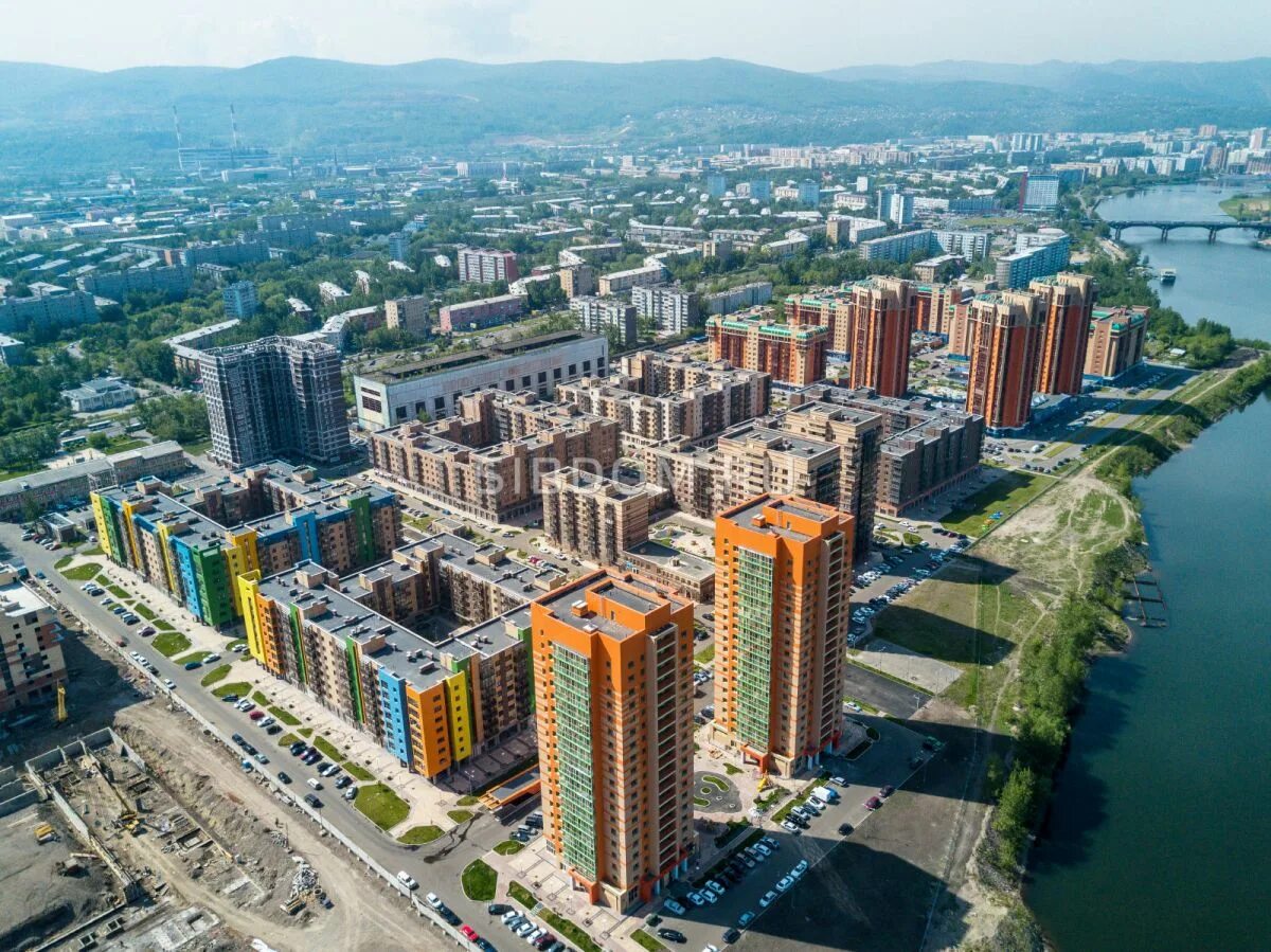 Микрорайон южный берег красноярск. См сити южный берег красноярск. Красноярск мкр южный берег. Жилые микрорайоны красноярска. Жилые микрорайоны красноярска.